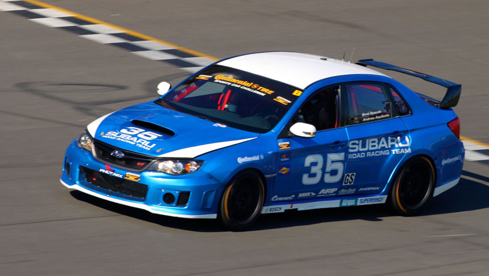 10 Key Differences Between a Road Car and Race Car