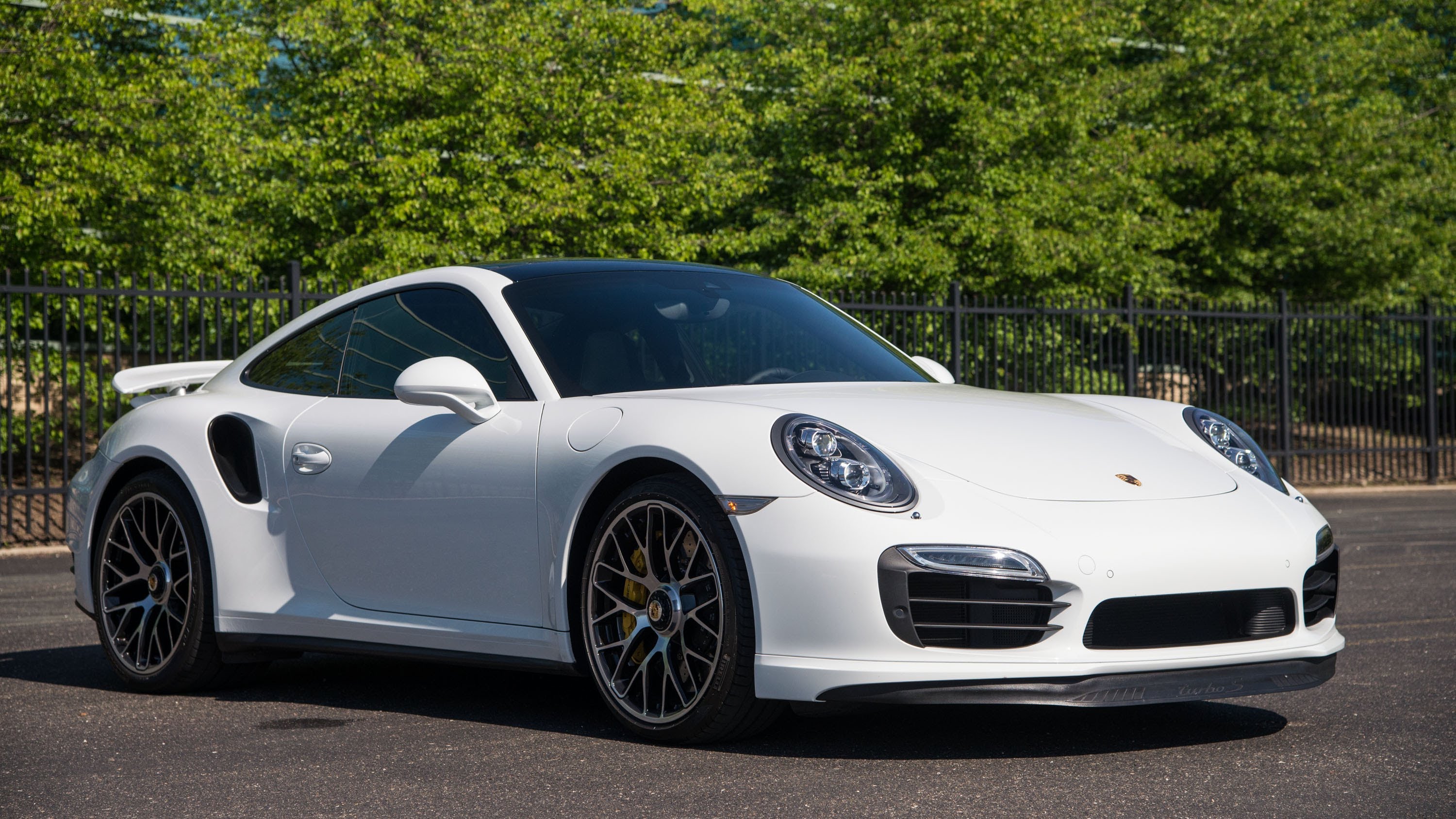 The 5 Performance Cars You can own in Singapore