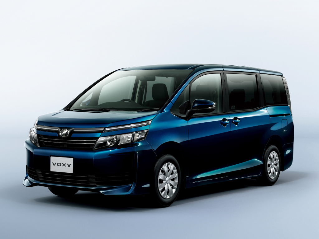 Toyota Voxy: An Emerging Design Of MPV