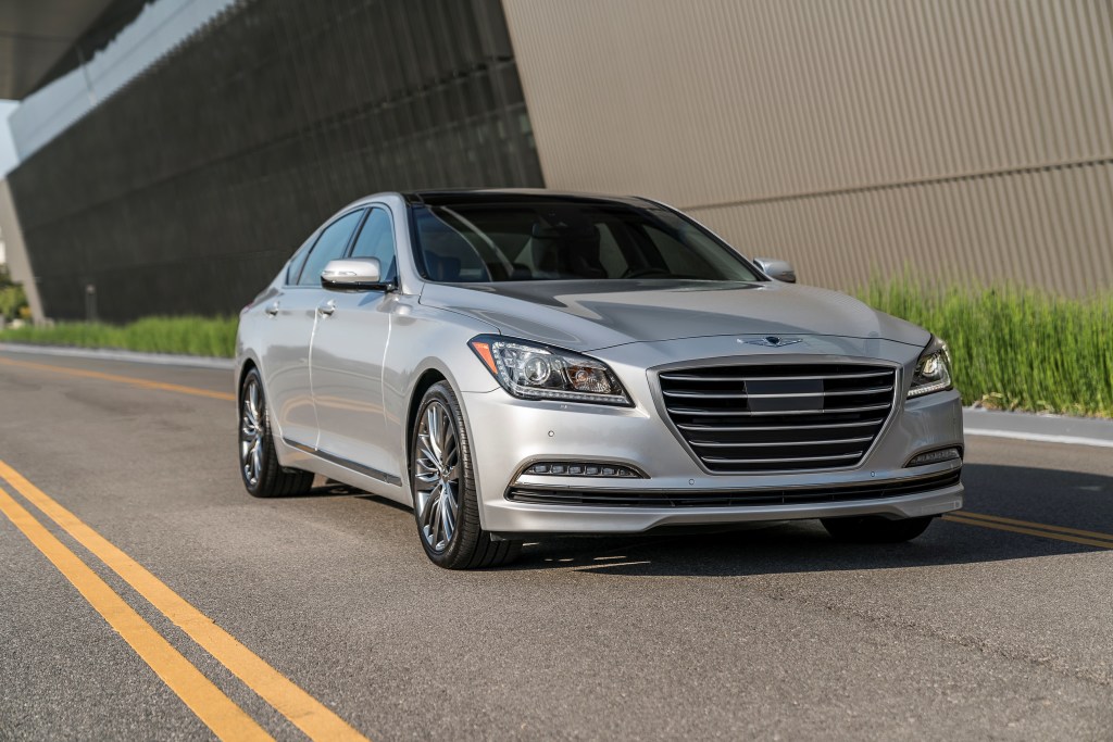 Hyundai Genesis G80: A Luxurious Performer