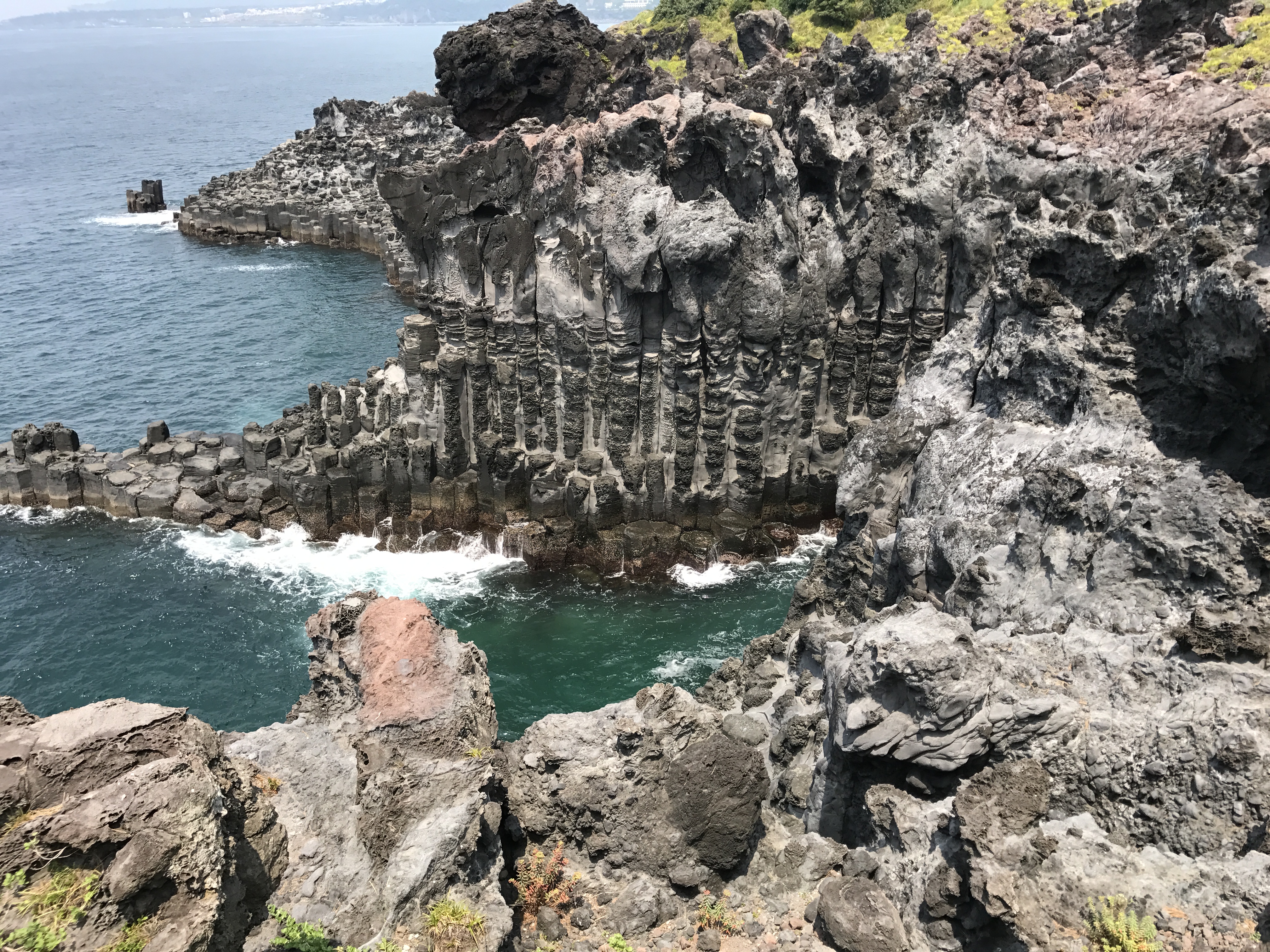 Hotpot in Taipei, Road Trip in Jeju and Public Bath in Seoul in 72 Hours