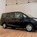 Side view of a Toyota Noah Hybrid
