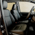 Driver seat and passenger seat of a Toyota Noah Hybrid