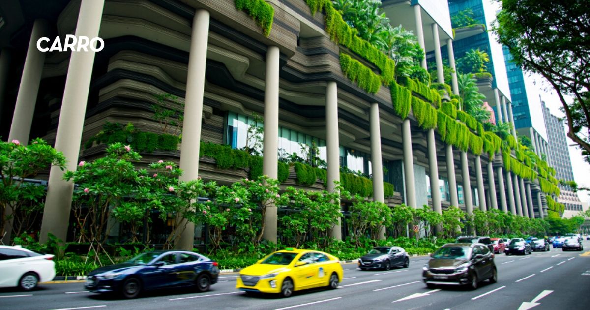 Cars on Singapore road