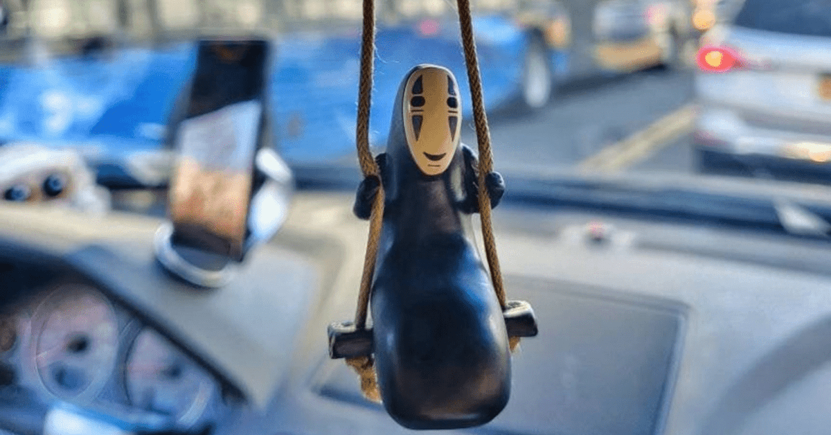 8 Useful and Fun Items To Get For Your Car